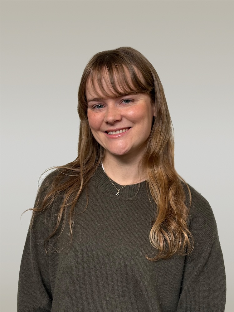 Portrait of Samantha Cook